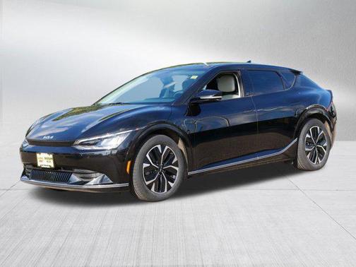 2022 Kia EV6 Wind