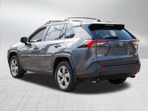 2021 Toyota RAV4 Hybrid XLE Premium