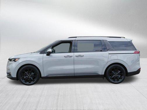 Ceramic Silver 2022 Kia Carnival SX Prestige