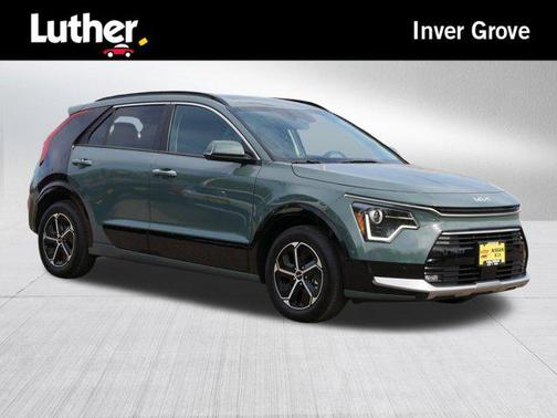 2024 Kia Niro SX