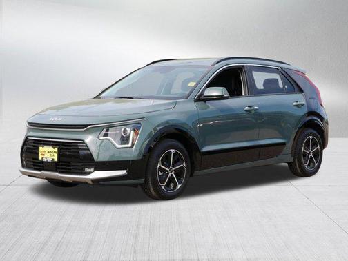 2024 Kia Niro SX