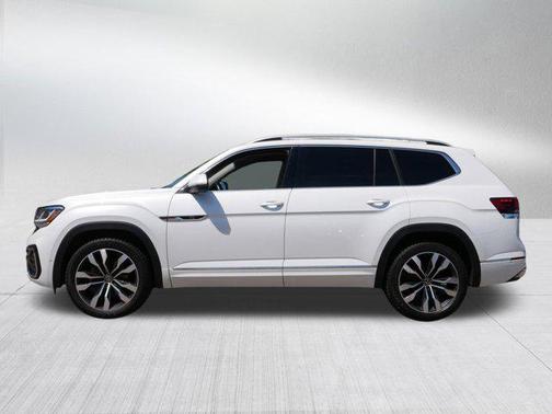 2022 Volkswagen Atlas 3.6L SEL Premium