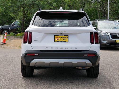 2022 Kia Sorento EX