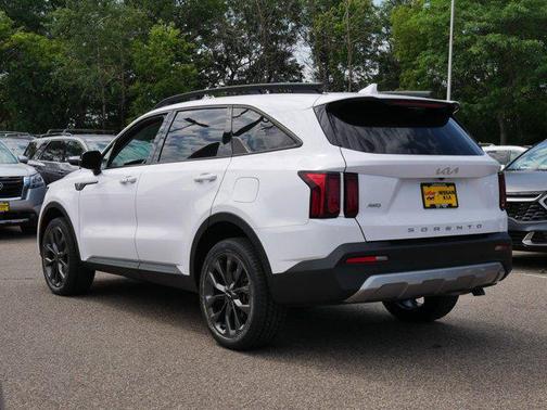 2022 Kia Sorento EX
