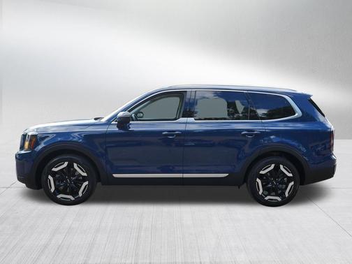 Midnight Lake Blue 2024 Kia Telluride EX