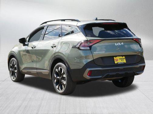 Jungle Green 2023 Kia Sportage X-Line