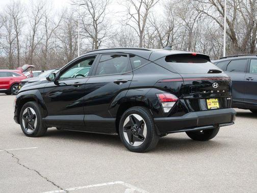 Abyss Black Pearl 2024 Hyundai KONA EV SEL
