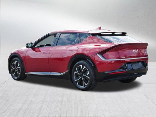 2023 Kia EV6 Wind