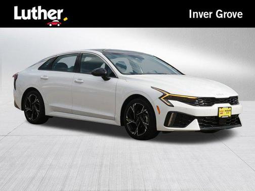 Snow White Pearl 2025 Kia K5 GT-Line