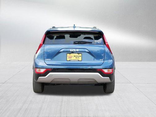 2023 Kia Niro SX