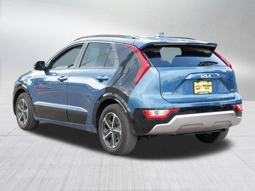 2023 Kia Niro SX
