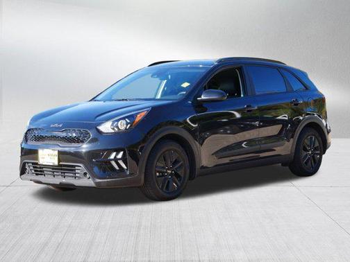 2022 Kia Niro LXS