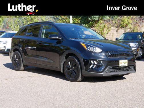 2022 Kia Niro LXS