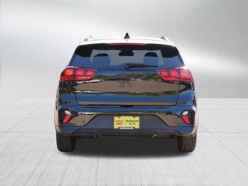 2022 Kia Niro LXS