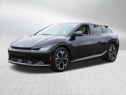 2022 Kia EV6 Wind
