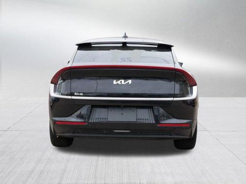 2022 Kia EV6 Wind