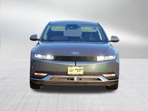 2023 Hyundai IONIQ 5 SE