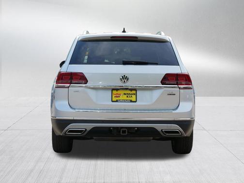 Reflex Silver Metallic 2018 Volkswagen Atlas 3.6L SEL