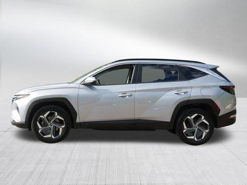 Shimmering Silver 2022 Hyundai TUCSON Hybrid SEL Convenience