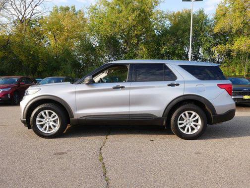 2020 Ford Explorer Base