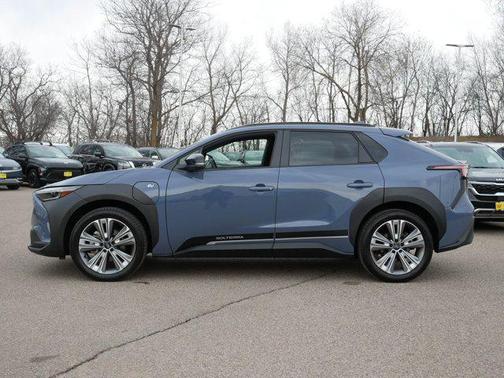 Harbor Mist Gray Pearl 2024 Subaru Solterra Limited