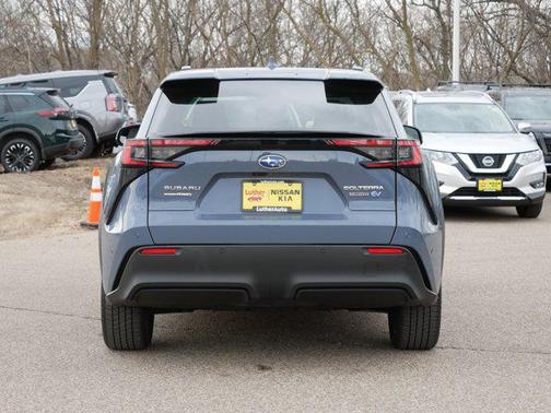 Harbor Mist Gray Pearl 2024 Subaru Solterra Limited