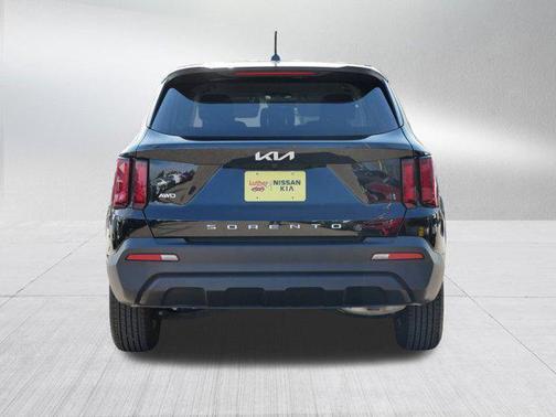 2022 Kia Sorento LX