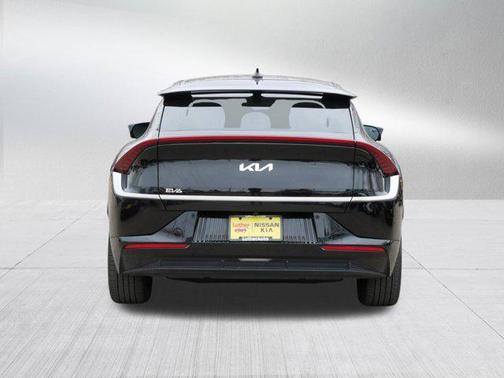 Aurora Black Pearl 2024 Kia EV6 Wind