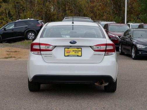 2022 Subaru Impreza Base