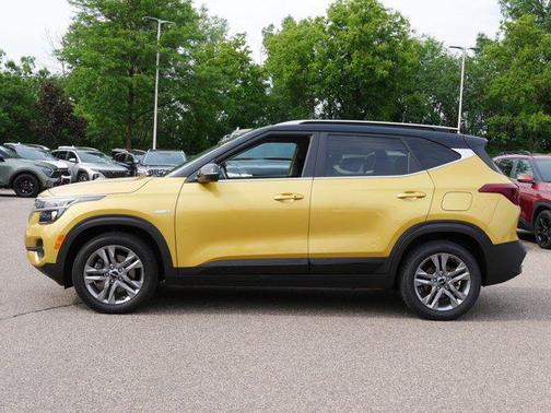 2022 Kia Seltos S