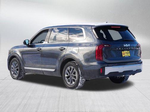 2023 Kia Telluride LX