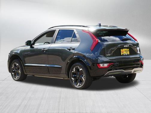 Graphite Gray 2024 Kia Niro EV Wind