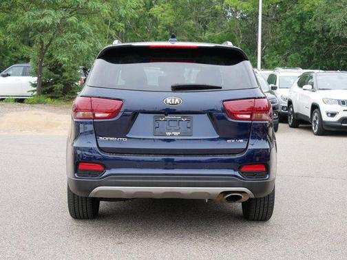 2019 Kia Sorento EX