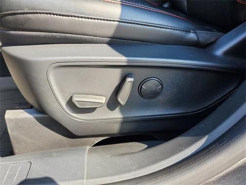 2024 Ford Escape ST-Line Select