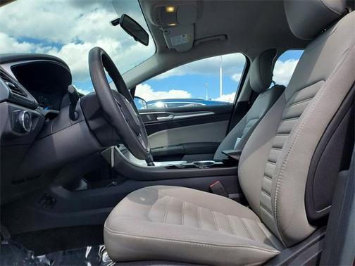 2013 Ford Fusion S