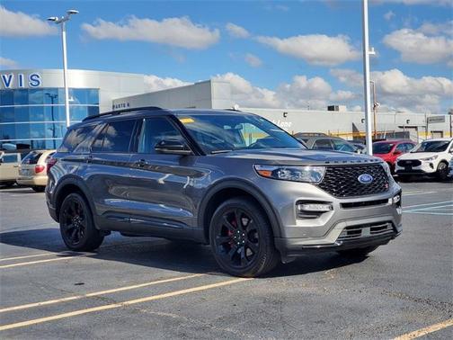 2023 Ford Explorer ST