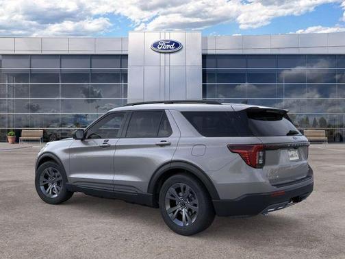 Carbonized Gray Metallic 2026 Ford Explorer Active