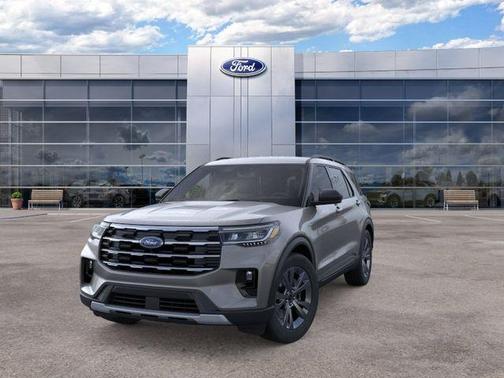 Carbonized Gray Metallic 2026 Ford Explorer Active