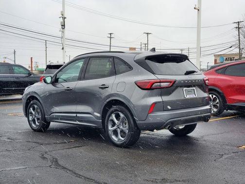 2024 Ford Escape ST-Line