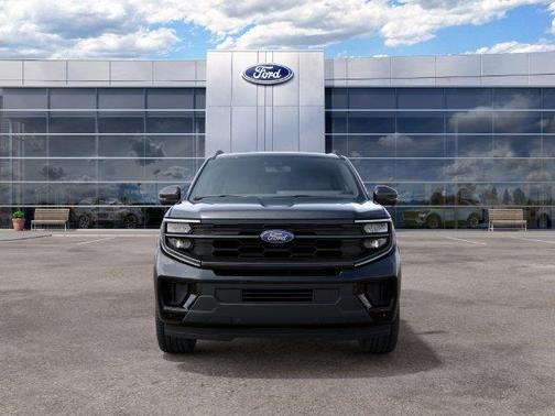 Black Metallic 2027 Ford Expedition Max ACTIVE