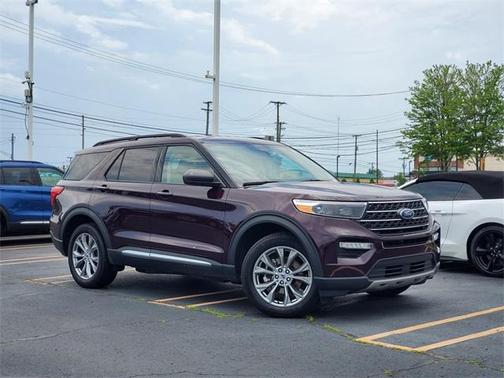 2023 Ford Explorer XLT