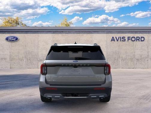 Carbonized Gray Metallic 2026 Ford Explorer Active