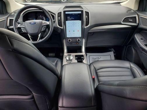 Oxford White 2024 Ford Edge SEL