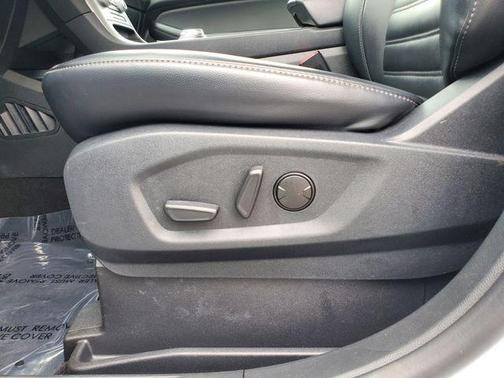 Oxford White 2024 Ford Edge SEL