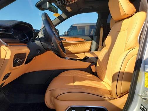 2023 Jeep Grand Cherokee L Summit