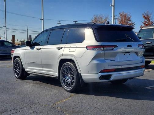2023 Jeep Grand Cherokee L Summit