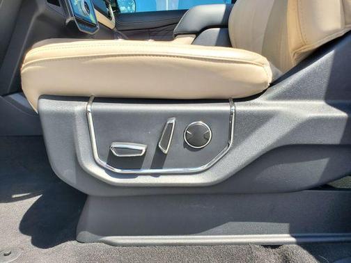White Metallic 2024 Ford Expedition Max Platinum