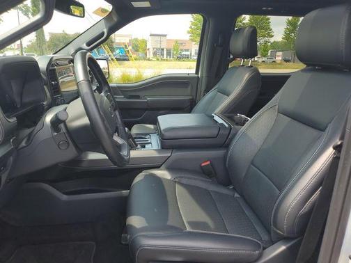 Avalanche 2024 Ford F-150 Lariat