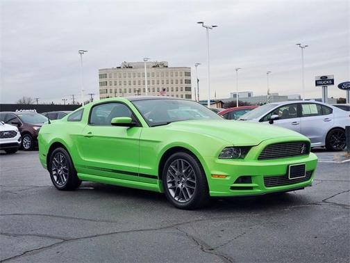 2014 Ford Mustang V6 Premium