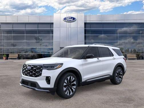 Estate Green / Warm Gray Metallic 2026 Ford Explorer Platinum